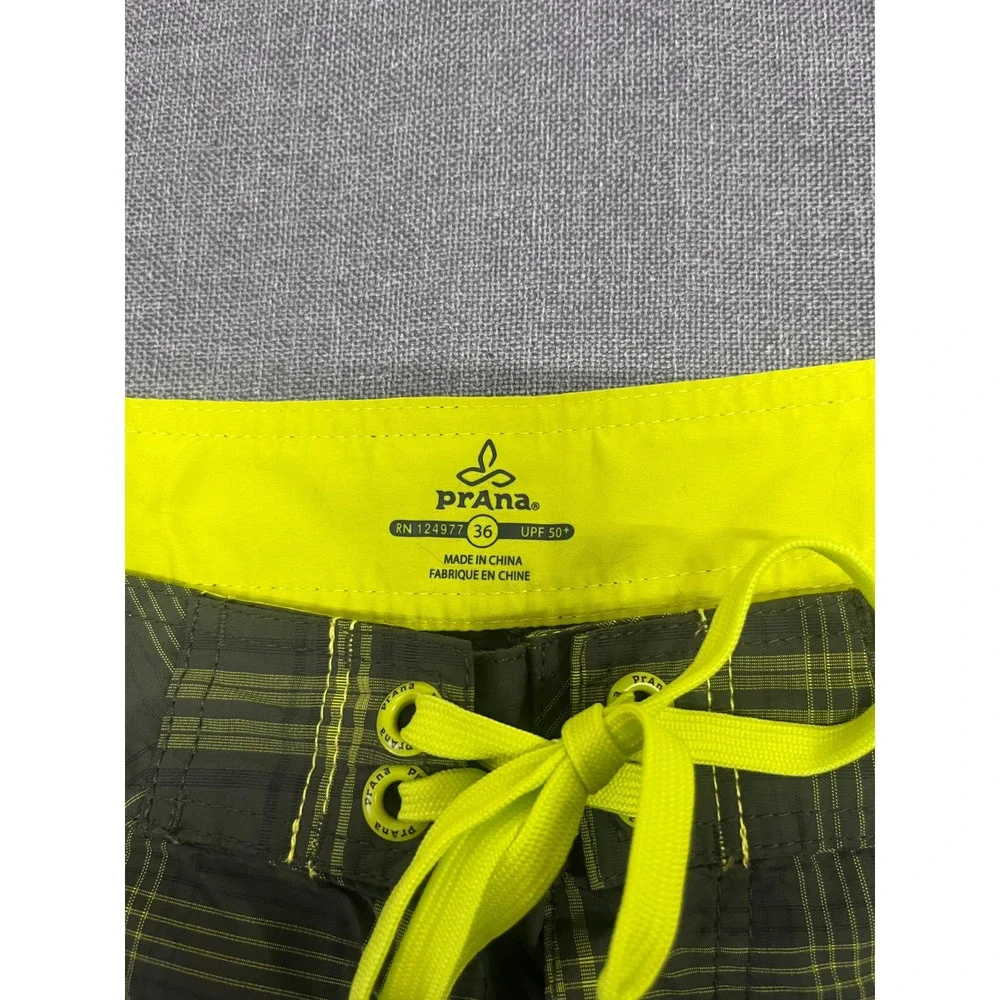 Prana Mens Board Shorts 36 Green Yellow Plaid Swim Trunks UPF 50+ RN 124977